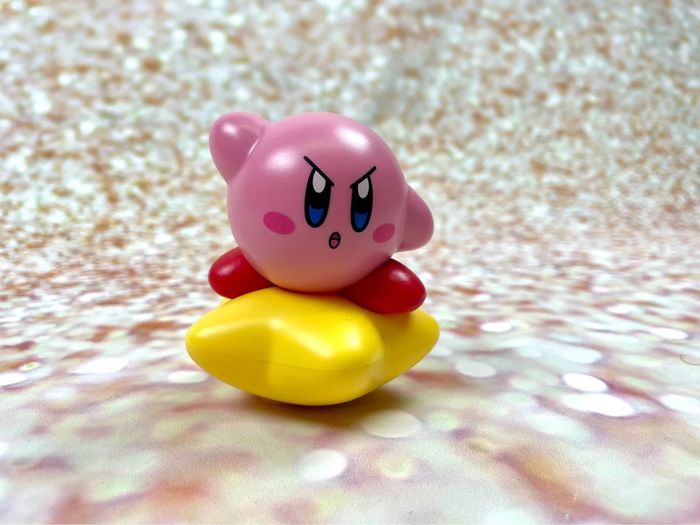 Figurine en plastique lestée Kirby Nintendo - photo numéro 4