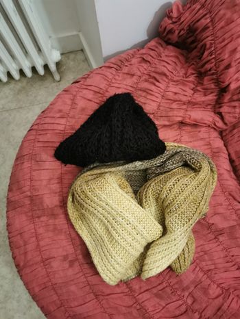 Écharpe et bonnet