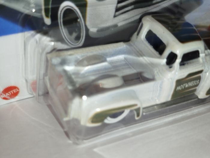 Hot Wheels '52 Chevy 2024 - photo numéro 7