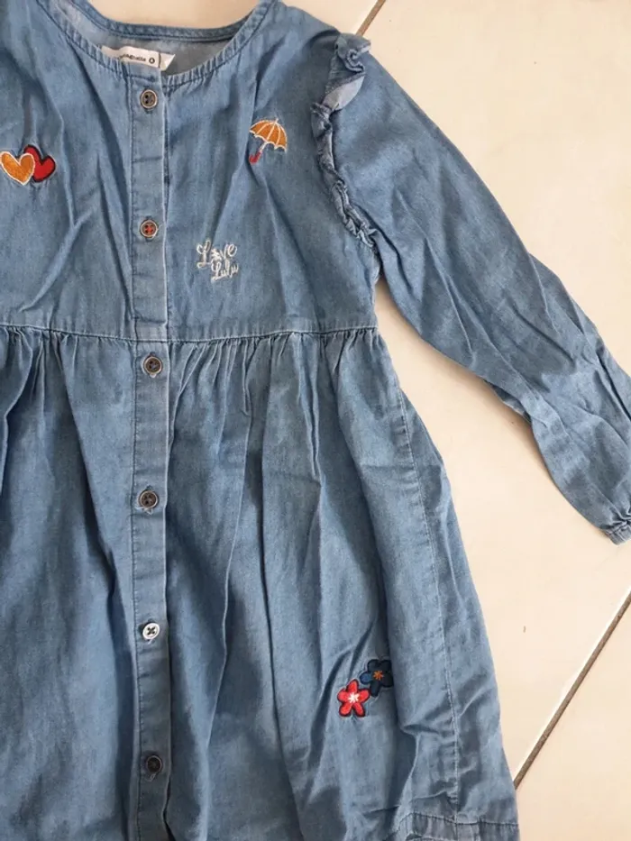 Robe lulu castagnette 3 ans - photo numéro 3