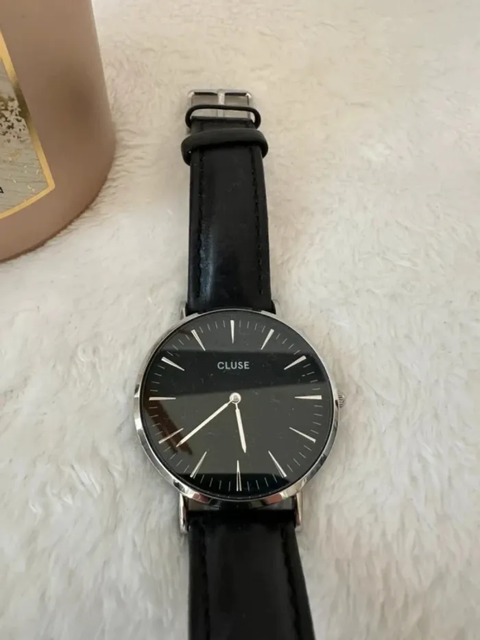 Montre Cluse en cuir noir pour femme - photo numéro 2