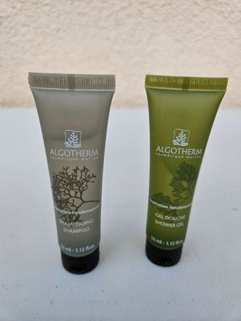 Lot shampooing et gel douche