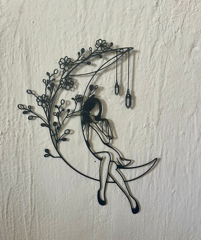 Art Mural Fille Sur La Lune