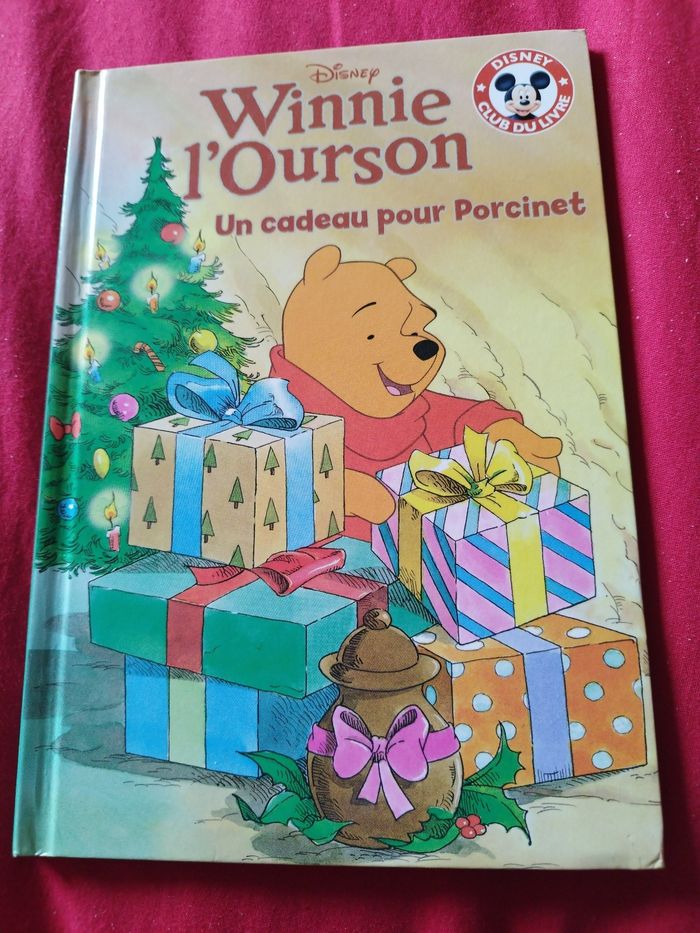 Livre Disney club du livre Winnie l'ourson un cadeau pour Porcinet