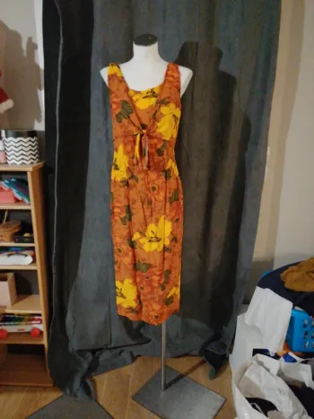 Robe sans manche renatto bene taille