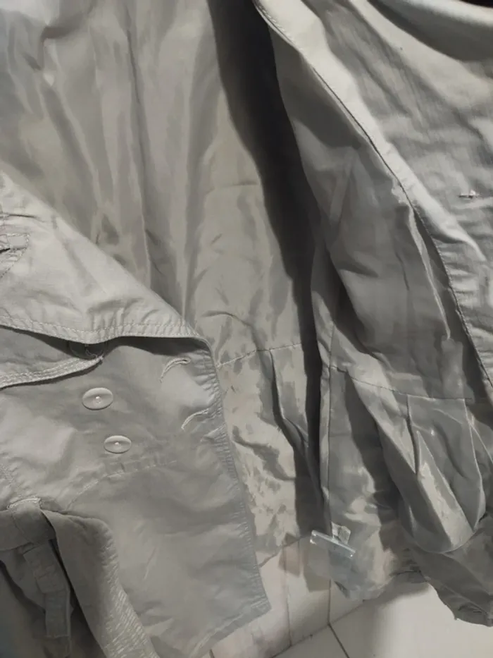 Imperméable gris en 10 ans - photo numéro 4