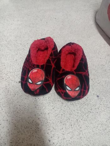 Chaussons antidérapants Spiderman