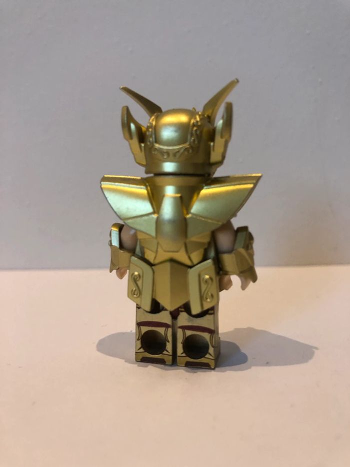 Figurine type lego Chevalier de la Vierge. Les chevaliers du zodiaque. Saint Seya - photo numéro 3