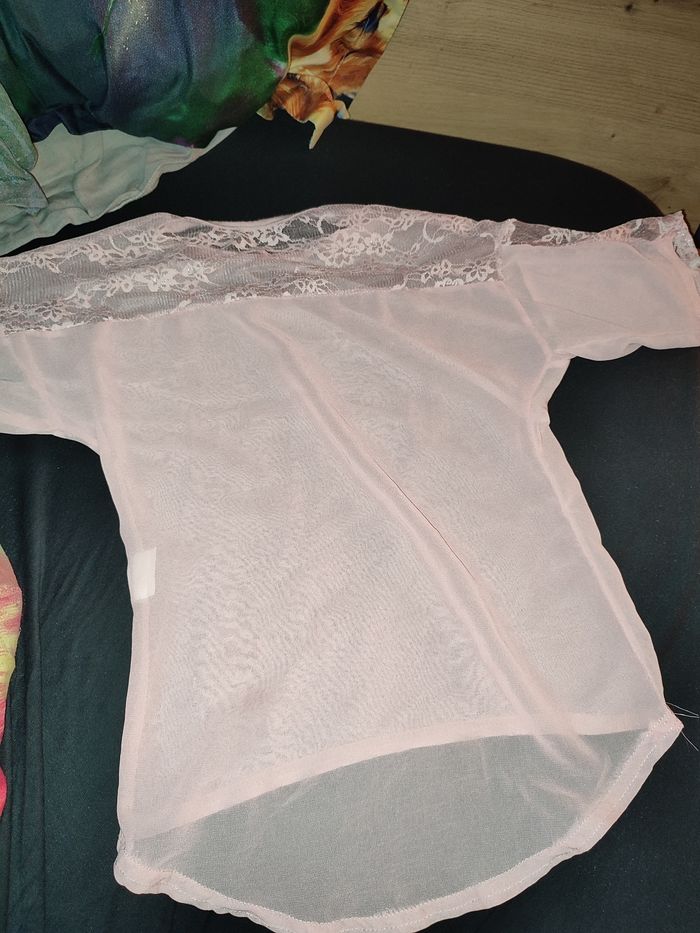 Haut léger - photo numéro 2