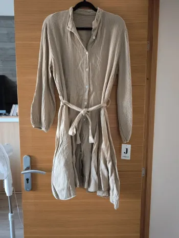 Robe beige