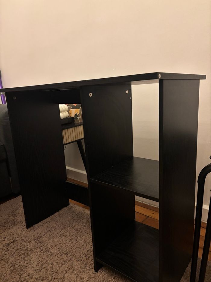 Meuble noir - photo numéro 3