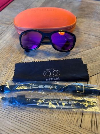 Lunettes de soleil Cébé
