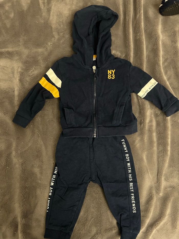 Ensemble veste jogging 12 mois