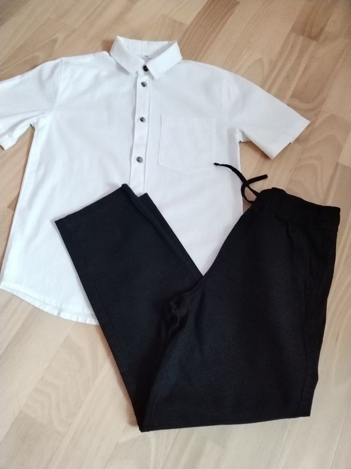 Ensemble en lin noir et blanc 134cm neuf