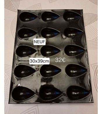 Moule à gâteaux  Flexipan NEUF en silicone *Guy Demarle*