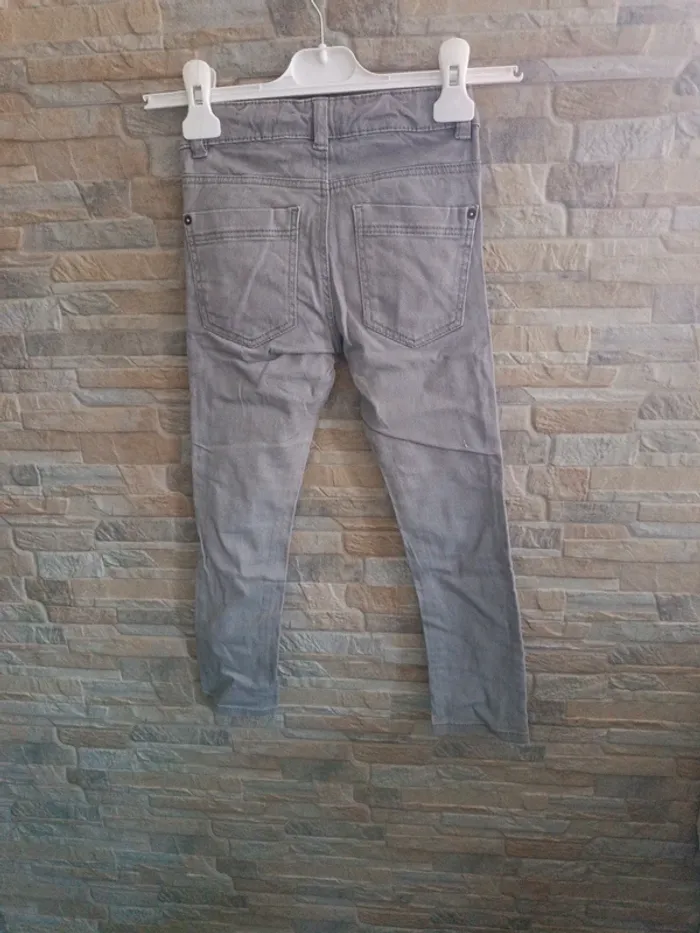 Jean slim fit gris Kiabi 6A - photo numéro 3