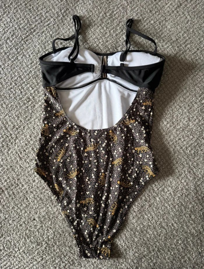 Maillot de bain une pièce (38) - photo numéro 2