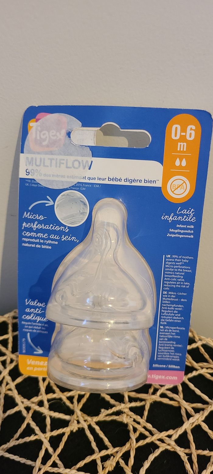 Tétine silicone lait maternel 0 à 6 mois TIGEX Multiflow anticolique