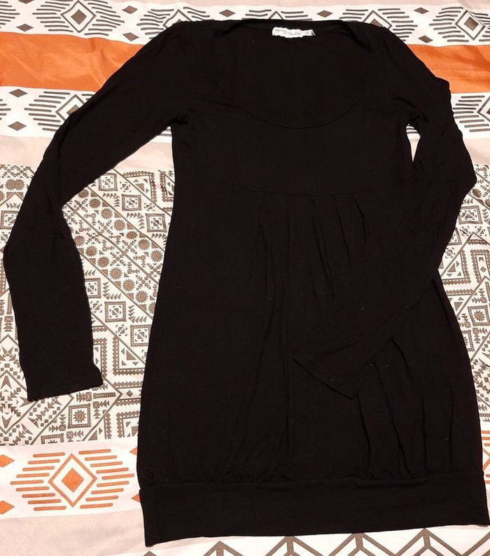 Haut noir manches longues - photo numéro 4