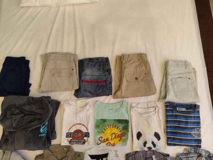Lot vêtements garçon 10 ans - photo numéro 2