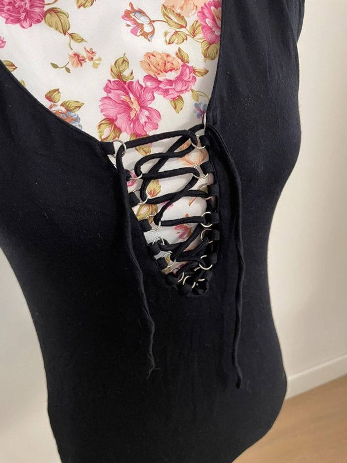 Haut Morgan avec décolleté lassé noir - photo numéro 4