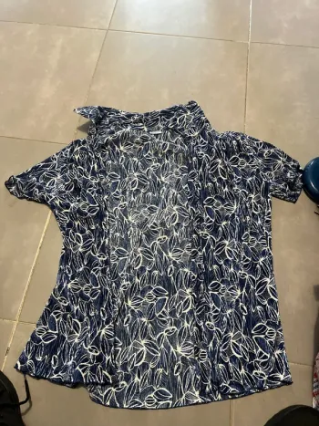 Petite chemise taille 46