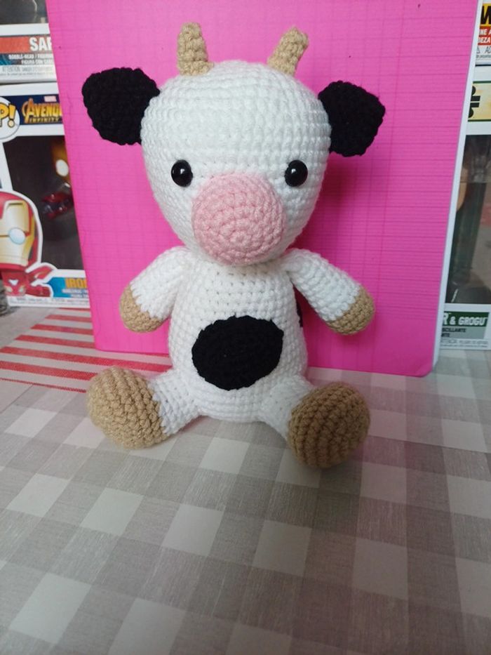 Vache amigurumi - photo numéro 2