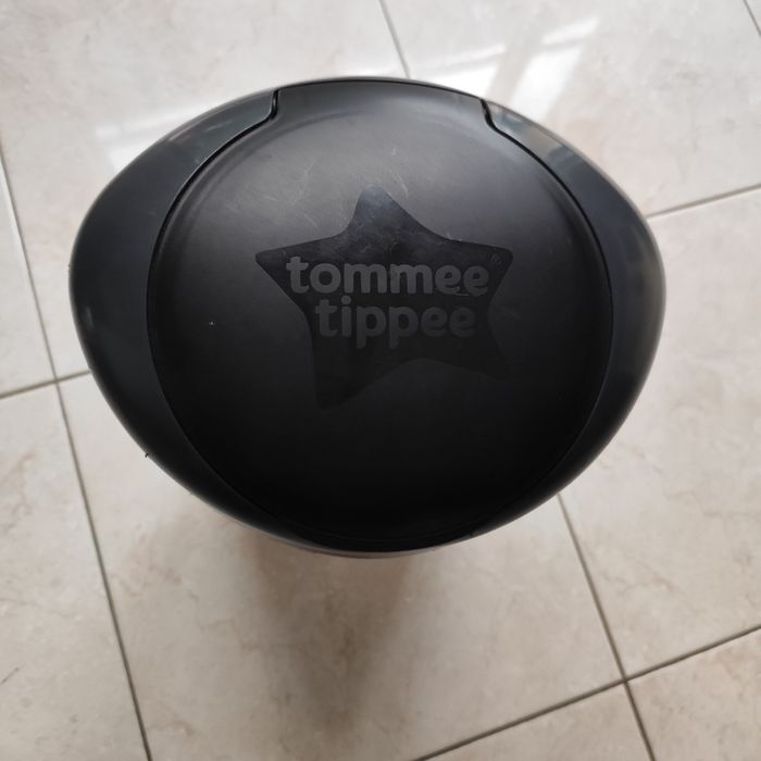 Poubelle à couches