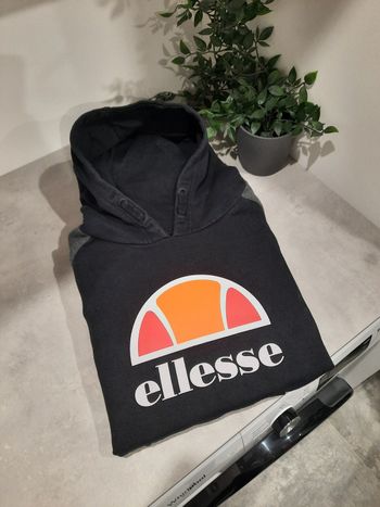 Pull à capuche Ellesse noir et gris – 13/14 ans (158-164 cm)