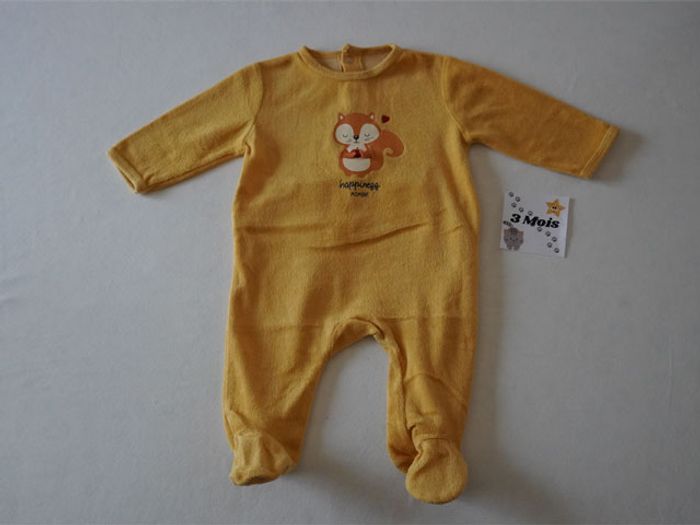 Lot de 5 Pyjamas velours brodés fantaisies Kiabi Taille : 3 mois - photo numéro 2