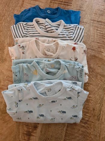 Lot 5 pyjamas grenouillères