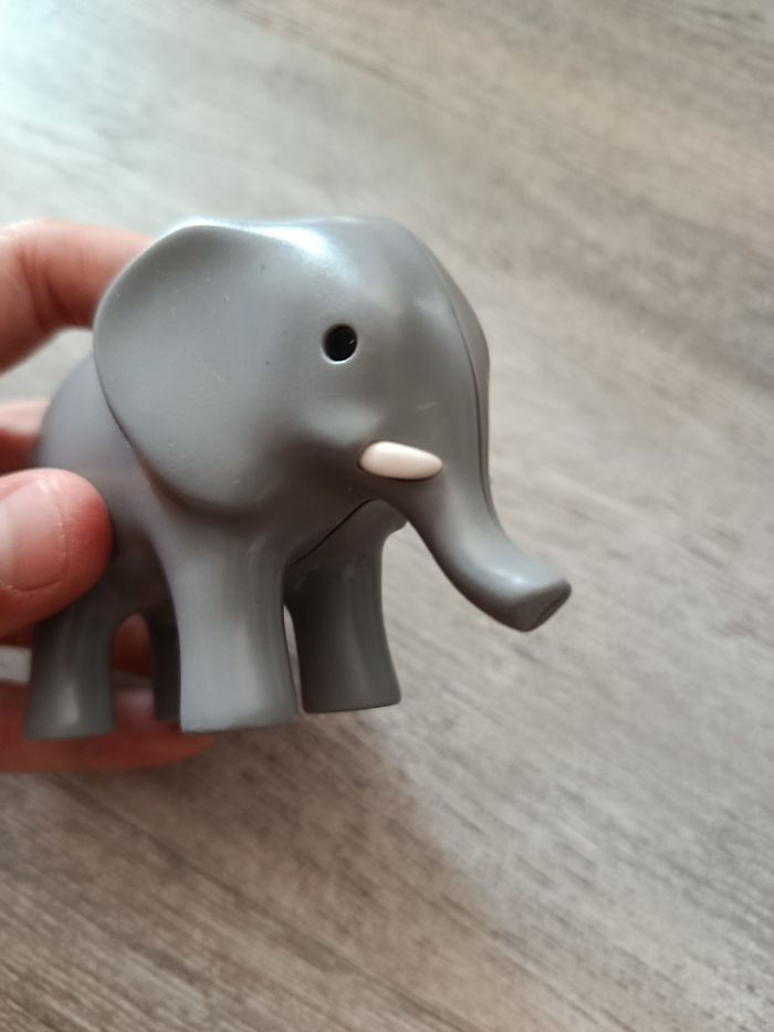 Playmobil éléphant - photo numéro 2