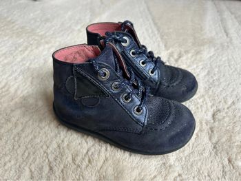 Chaussures / bouillons Kickers fille 24