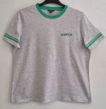 Tee-shirt bicolore brodé