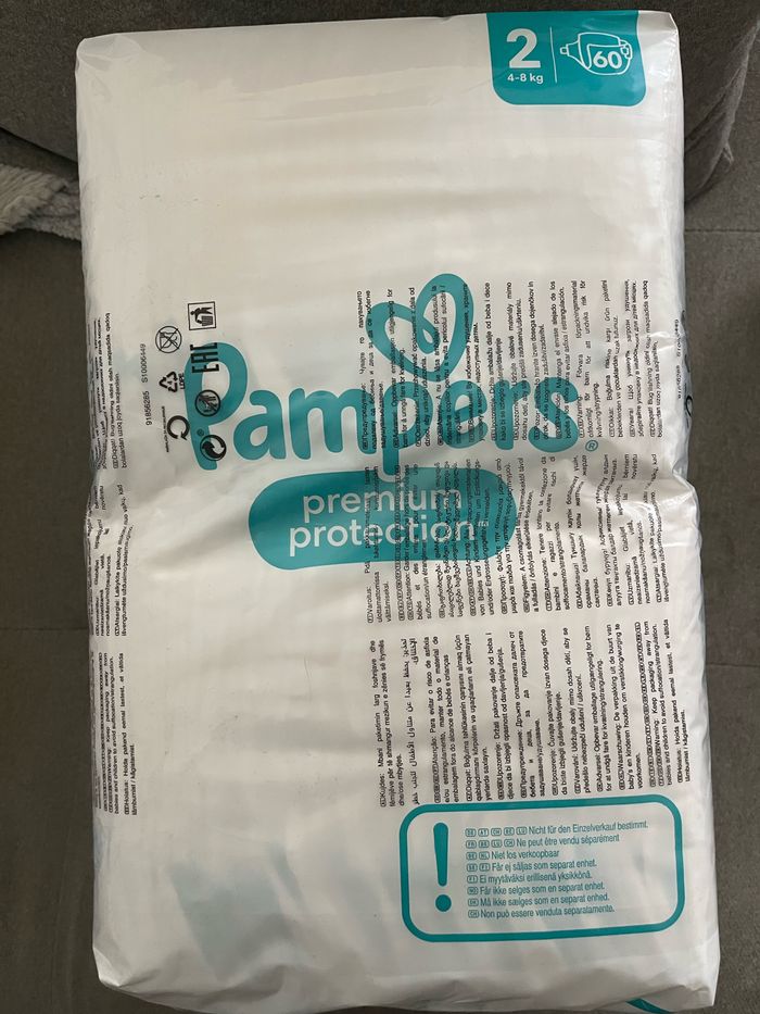 Pampers Premium T. 2 180 couches