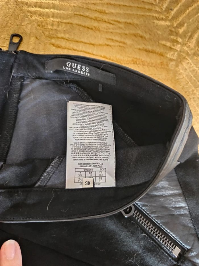 Pantalon simili Guess - photo numéro 4