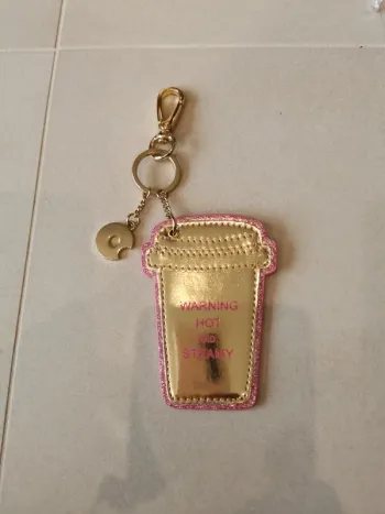 Porte clé rose paillettes et doré