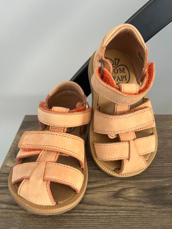 Sandales Pom d'api