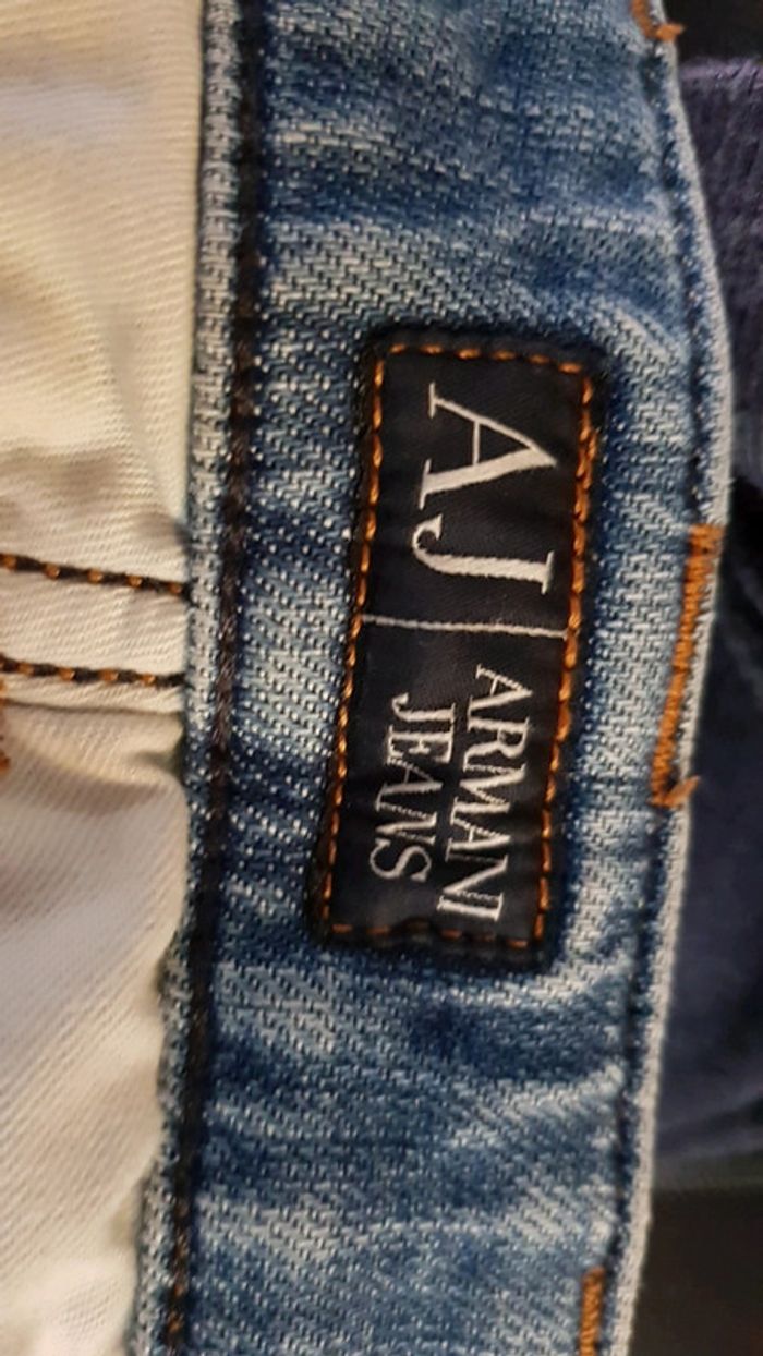 Jean armani taille 40 - photo numéro 5