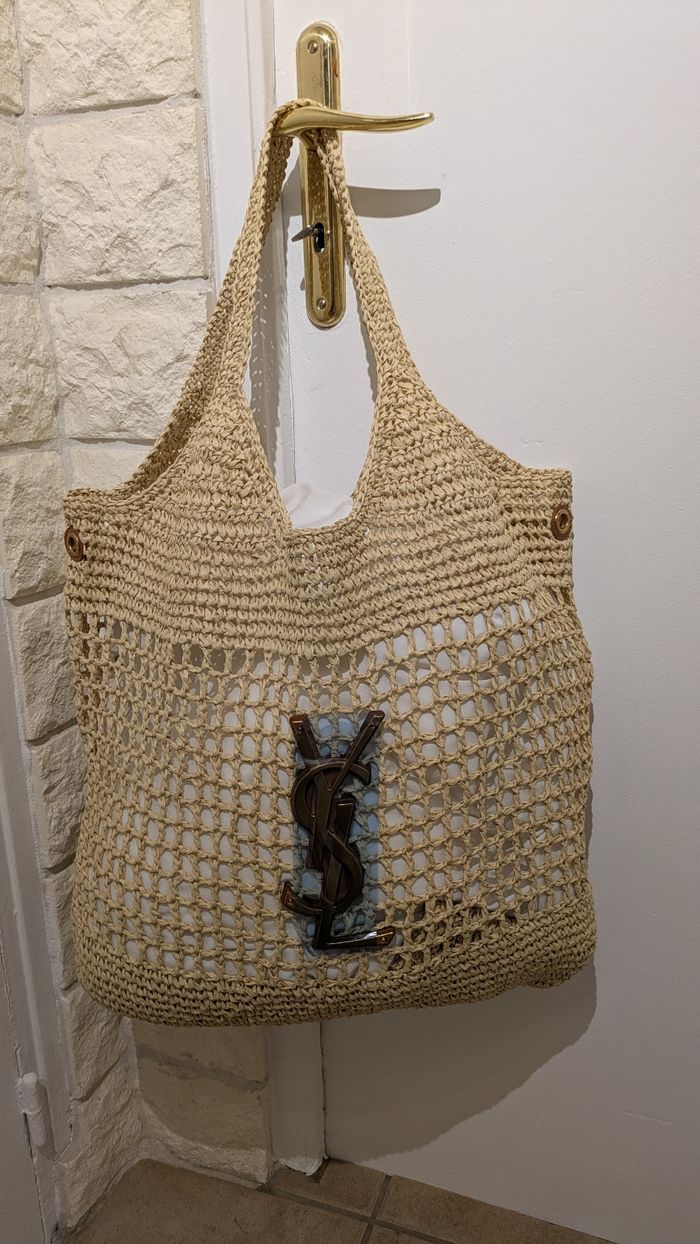 Style Icare Yves Saint Laurent