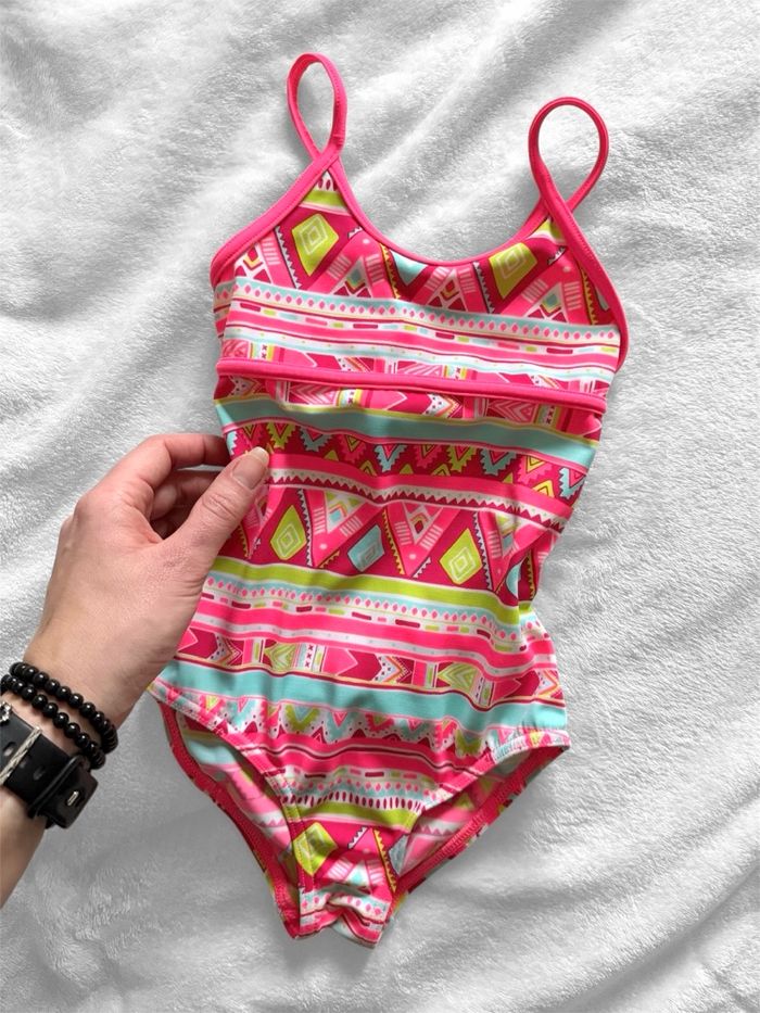 • Maillot de bain Tribord - Taille 6 ans •
