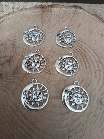 Lot de 6 pendentifs soleil lune