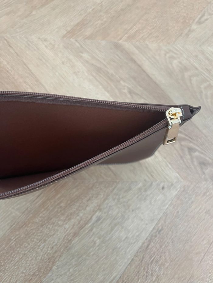Pochette trousse marron Zara à attacher à un sac - photo numéro 2