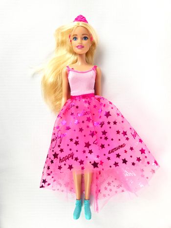 Poupée Barbie Princesse robe rose - Mattel 2015
