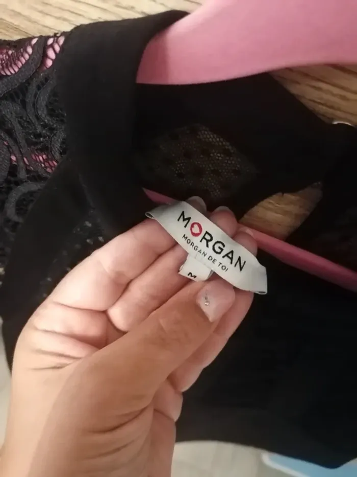 Haut noir Morgan en dentelle taille M - photo numéro 4