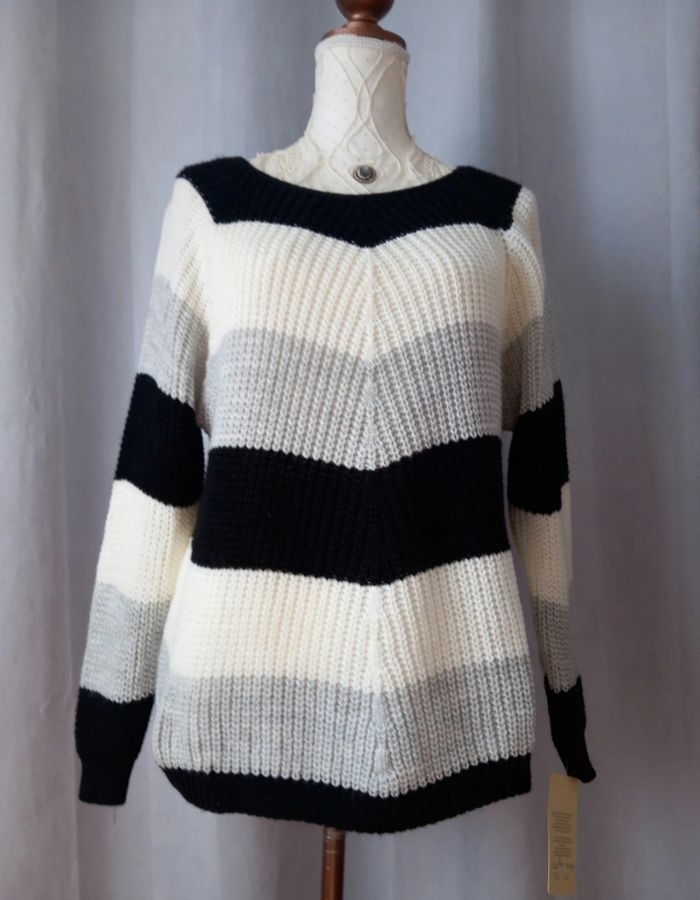 Lot 6 vêtements Neuf avec étiquettes - photo numéro 2