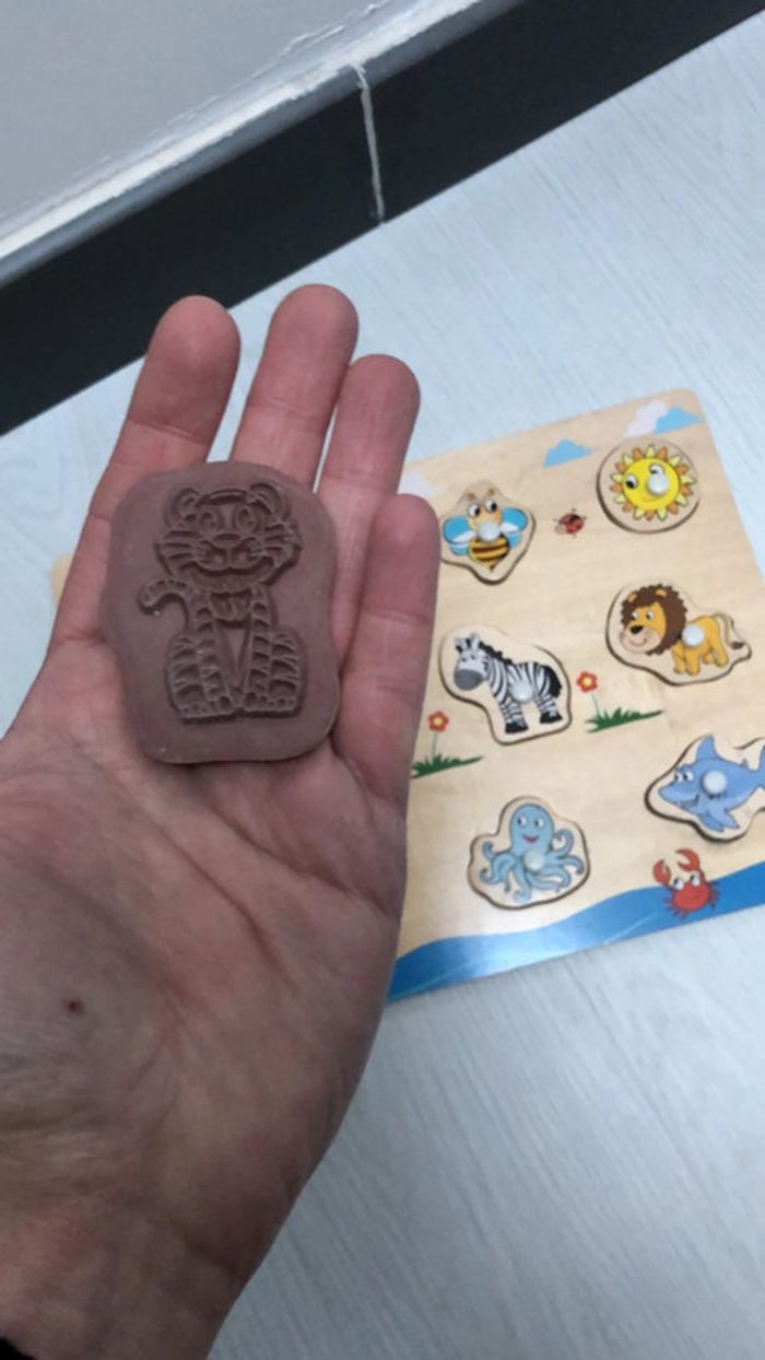 Puzzle tampon en bois neuf - photo numéro 2