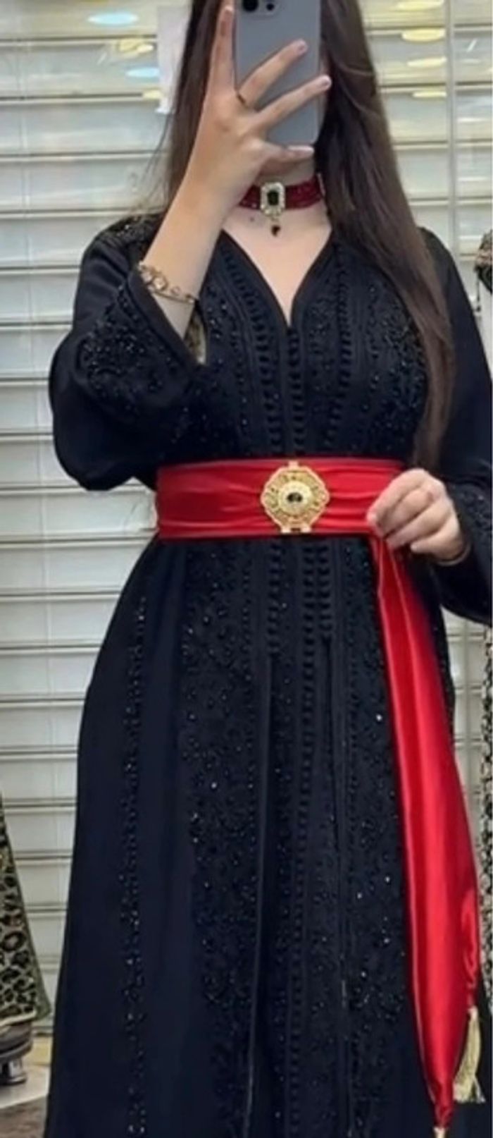Caftan noir  perles et broderie - photo numéro 3