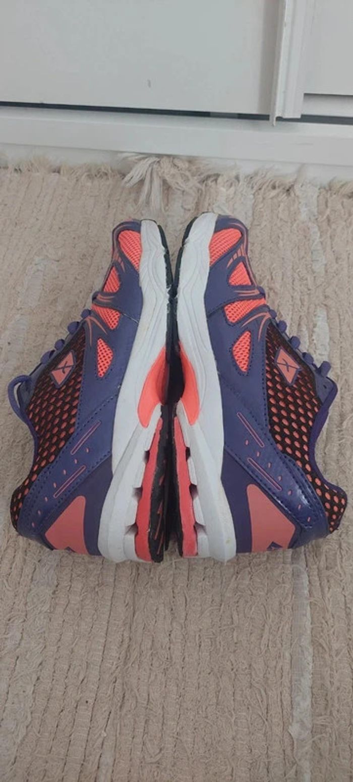 Baskets running Sketchers Athlitech t. 39 - photo numéro 5