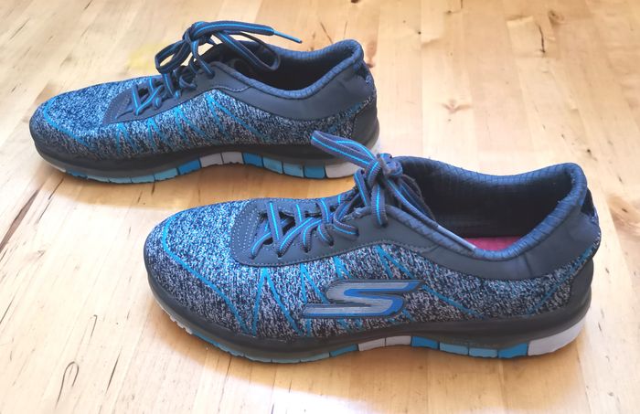 Sneakers "Sketchers" - photo numéro 3